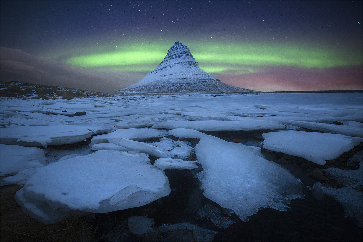 Entrevista al fotógrafo Miguel Angel Morenatti paisaje con aurora boreal