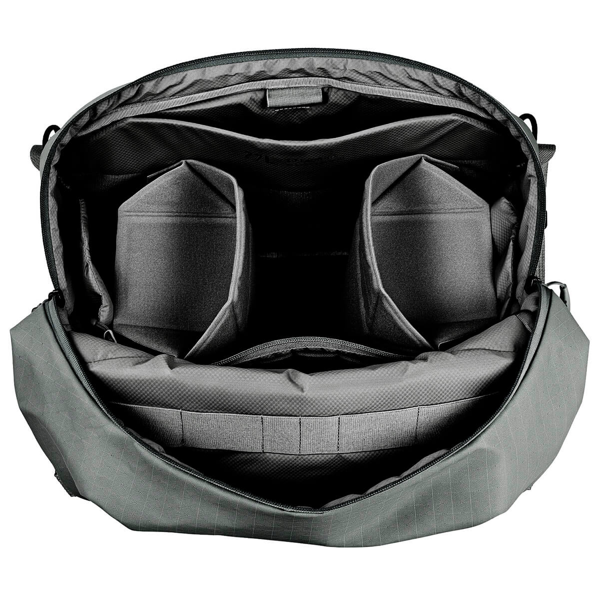 Interior de la bolsa Leofoto BACKUP 11L con separadores ajustables para equipo fotográfico Interior de la bolsa Leofoto BACKUP 11L con separadores ajustables para equipo fotográfico